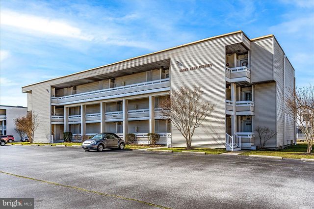 $355,000 | 510 Penguin Drive, Unit 301 | Ocean City