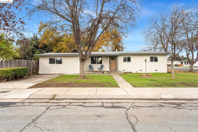 $350,000 | 1521 Hansen Avenue | North Merced