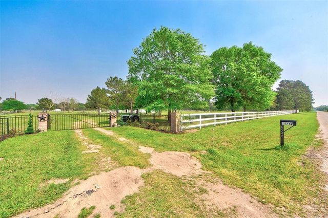 $400,000 | 15742 Mound Creek Road