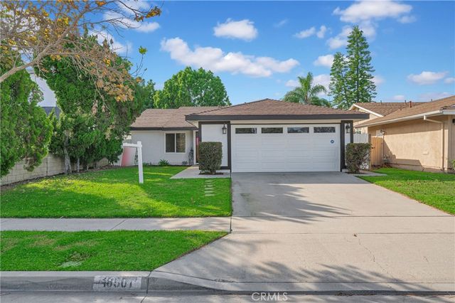 $1,058,000 | 18501 Cecelia Way | Southeast Cerritos