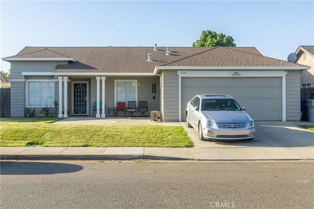 $390,000 | 1004 Sparrow Drive | Atwater