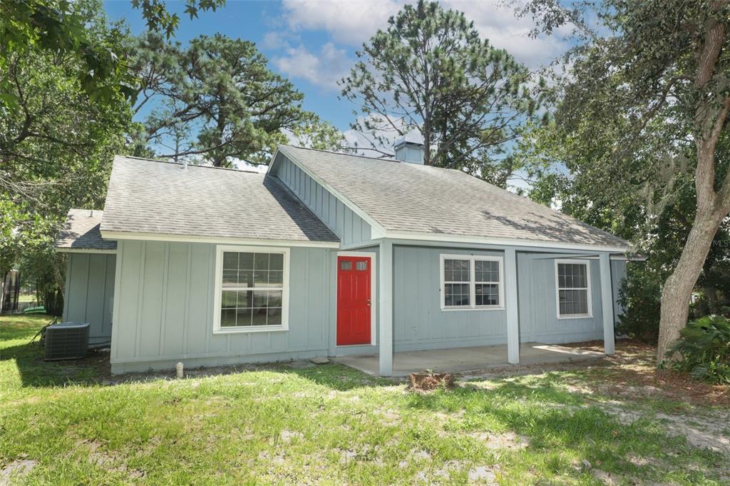 front view of house with a yard