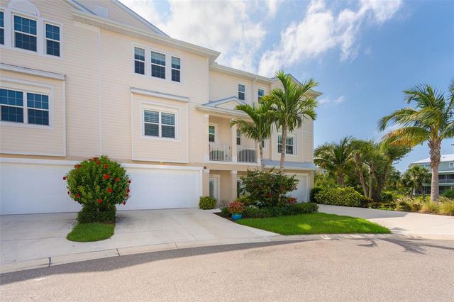 $650,000 | 10309 Coral Landings Court, Unit 101