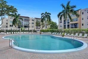 $163,000 | 2860 Somerset Drive, Unit 409K | Lauderdale Lakes East Gate