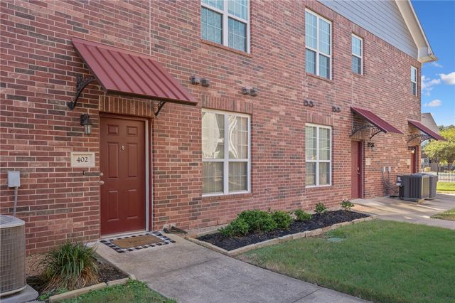 $245,000 | 801 Luther Street West, Unit 402 | Fox Run Condominiums