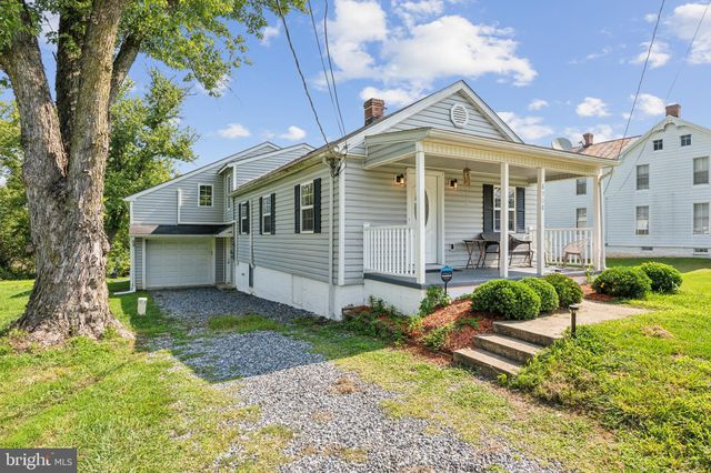 $445,000 | 6908 Michaels Mill Road | Buckeystown