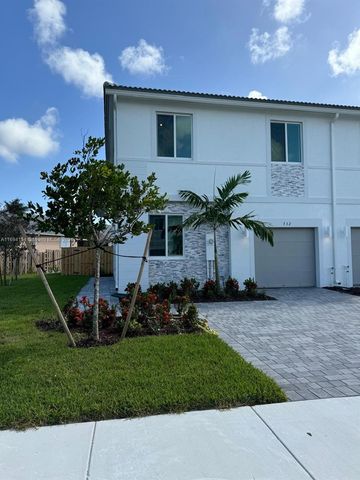 $3,300 | 732 Southeast 13th St Circle | Homestead