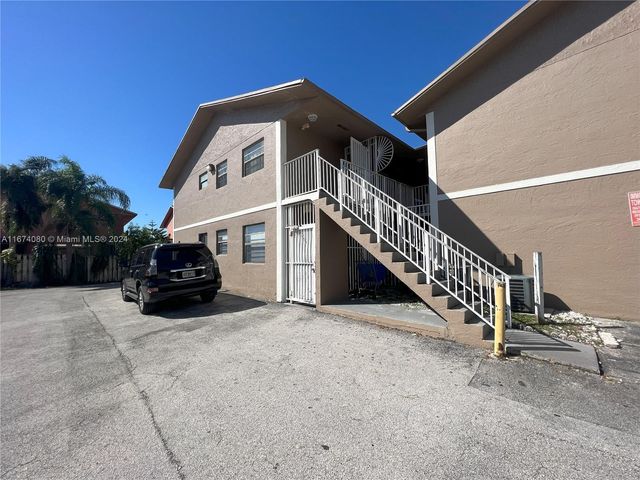 $2,500 | 5640 West 25th Court, Unit 5640 | Hialeah