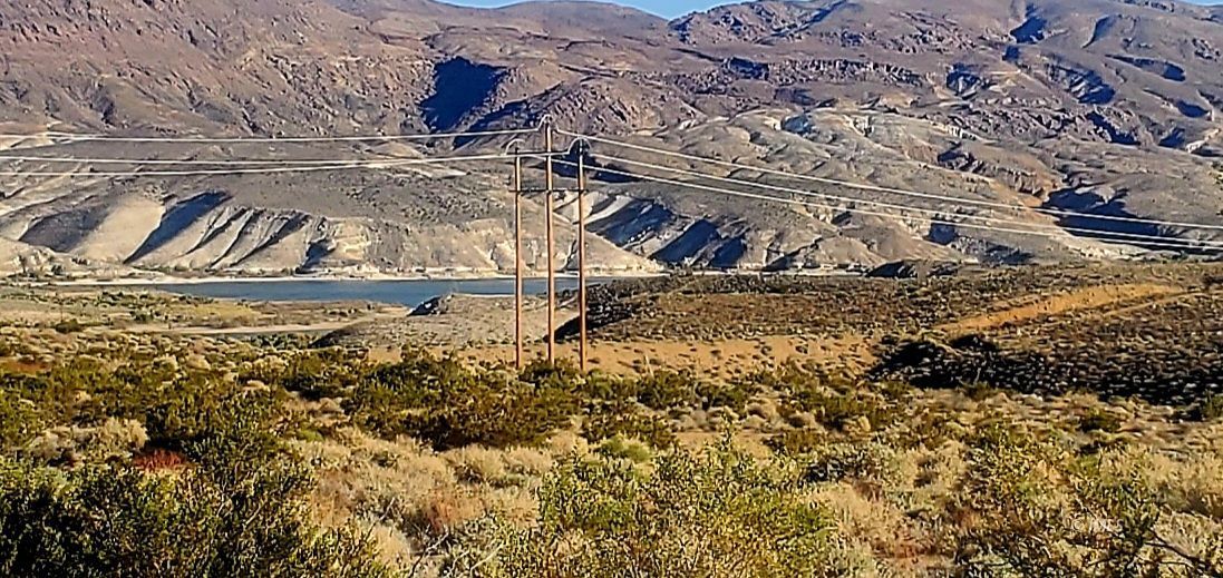 East side view of Haiwee Reservoir.