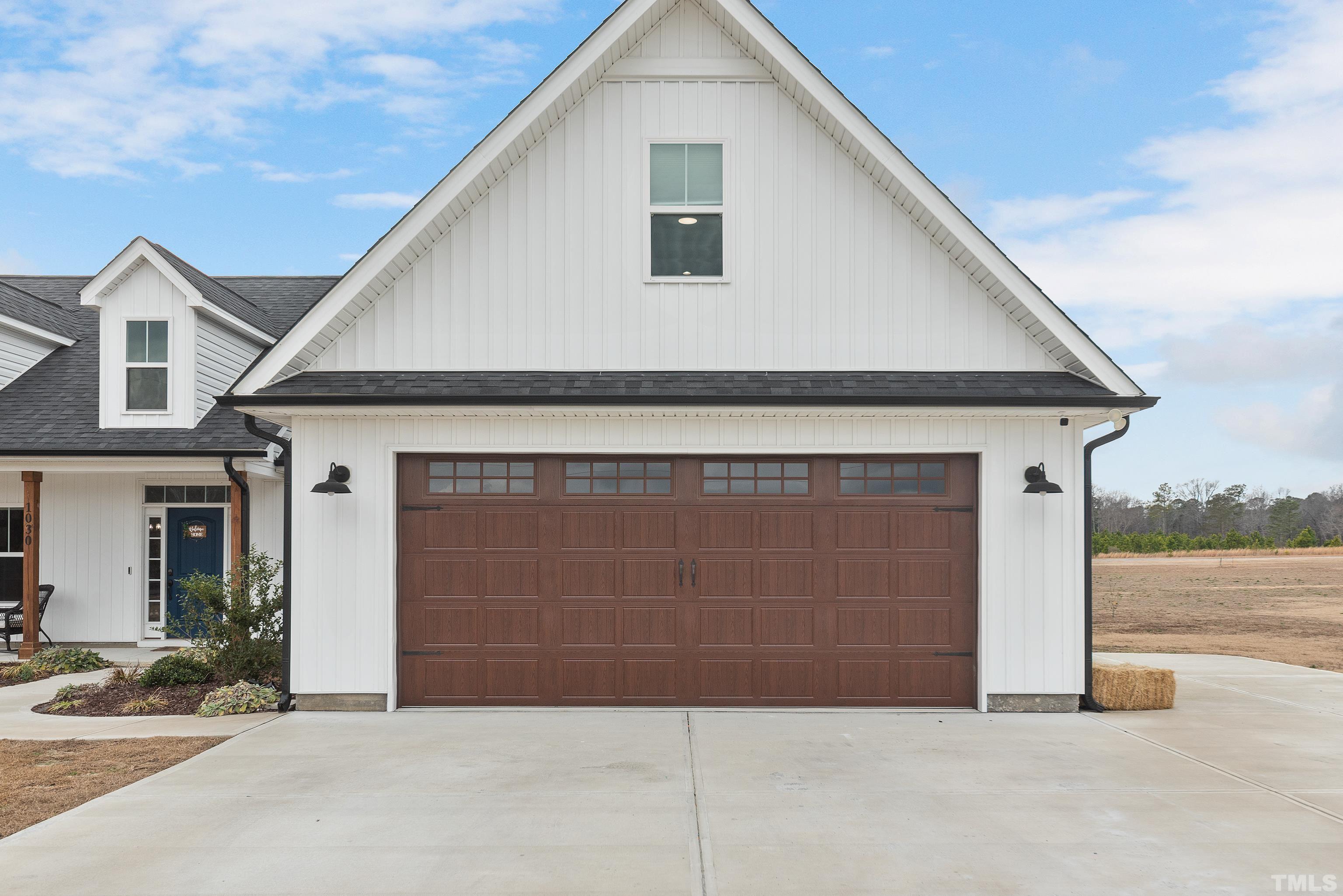 12 Great Storage Ideas for Custom Garages - Strickland's HOME