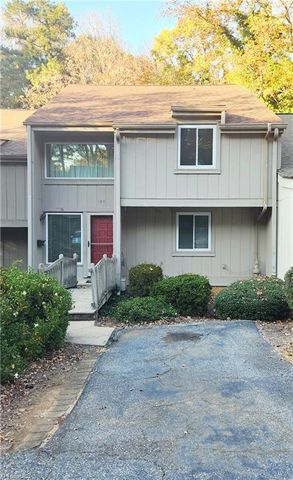 $199,900 | 127 Lamplighter Circle | Stonebridge