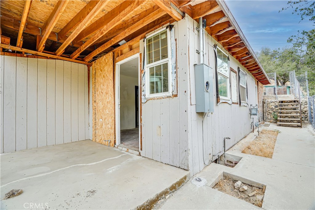 a view of a house with a outdoor space