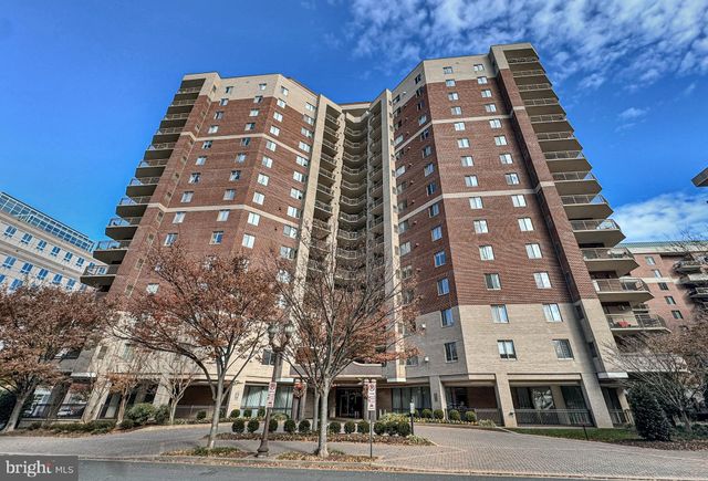 $650,000 | 901 North Monroe Street, Unit 209 | Ballston-Virginia Square