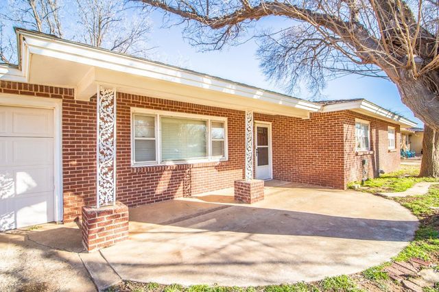 $199,900 | 820 South 20th Street | Slaton