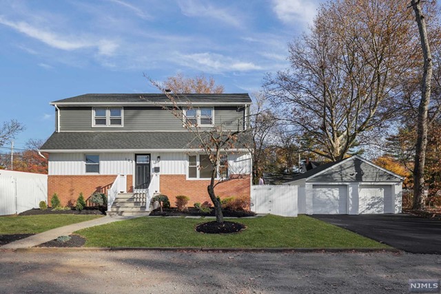 front view of house with a yard