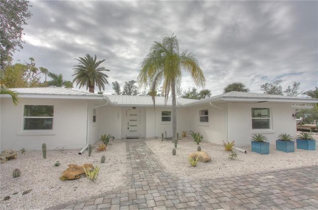 $7,500 | 306 Island Circle | Sarasota Beach