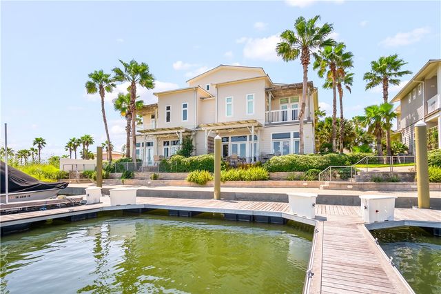 $1,450,000 | 3700 Island Moorings Pkwy Port, Unit 20 | Port Aransas