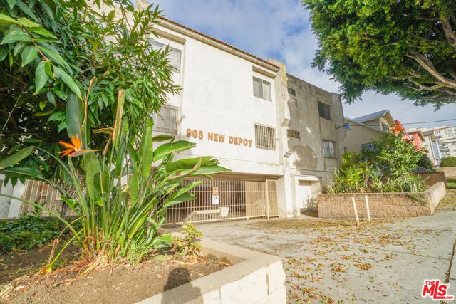 $649,999 | 905 New Depot Street, Unit 910 | Downtown Los Angeles