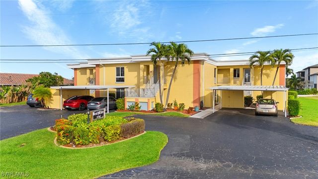 $299,999 | 4115 Southeast 18th Place, Unit 201 | Cape Coral