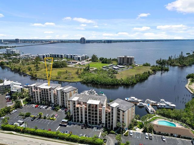 $285,000 | 3458 Hancock Bridge Parkway, Unit 142 | North Fort Myers