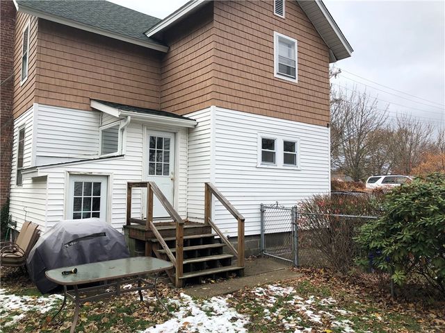 $2,850 | 7 Clarke Street | Jamestown Village