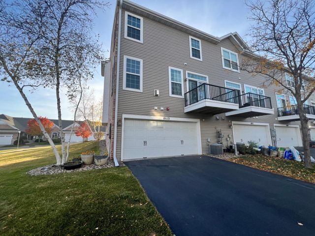 $2,795 | 10113 Indigo Drive | Eagle Ridge at Hennepin Village