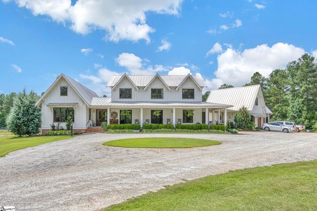 $3,895,000 | 201 Craigo Road