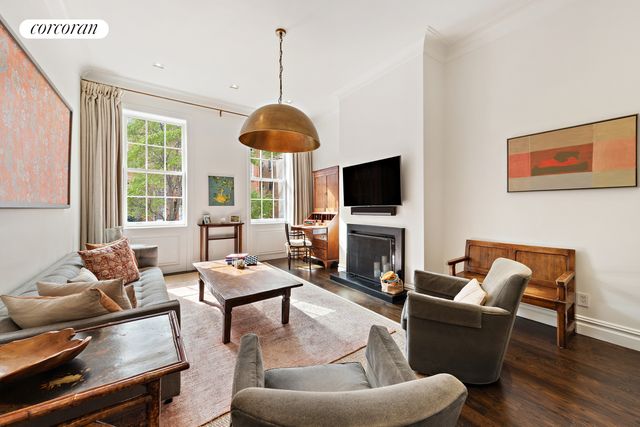 $2,750,000 | 347 West 22nd Street, Unit 3 | Chelsea