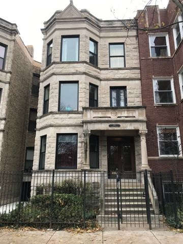 $1,995 | 1927 North Humboldt Boulevard, Unit 1 | Logan Square