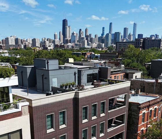 $3,699,000 | 1851 North Halsted Street, Unit 4 | Lincoln Park