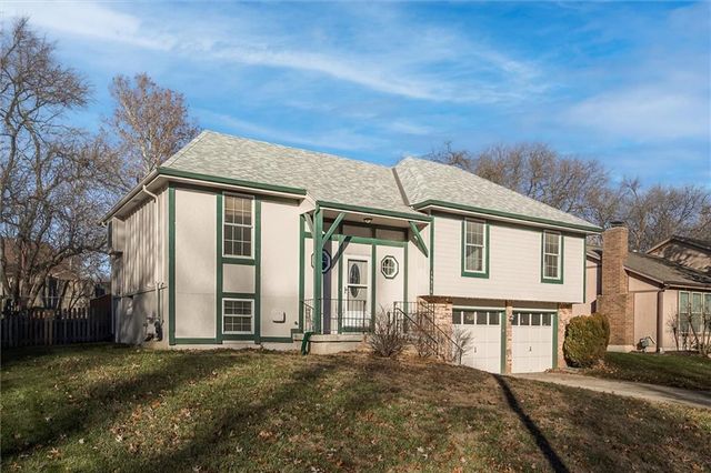 $325,000 | 15316 West 91st Terrace | Shawnee Mission