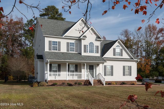 $385,000 | 2535 Plumosa Drive | Grimesland Township - Pitt County