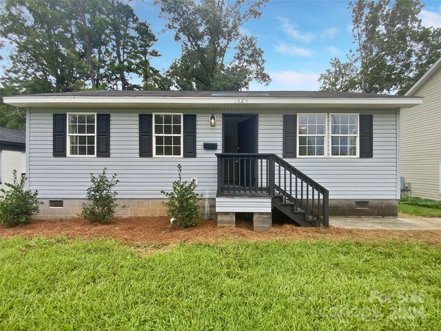 $263,000 | 1024 McArthur Avenue | Statesville Avenue Terrace