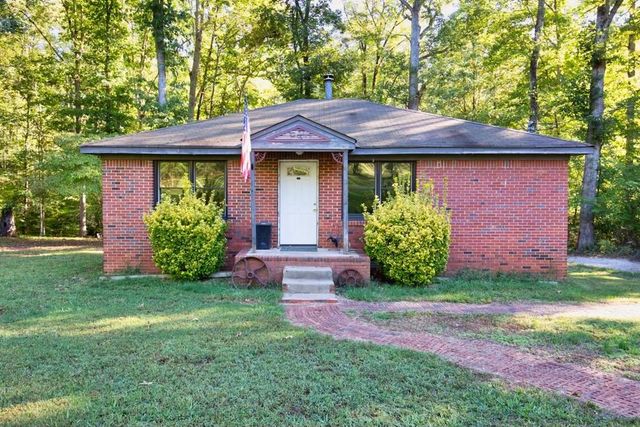 $450,000 | 1397 Gum Springs Church Road