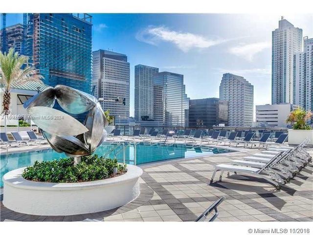 $599,000 | 999 Southwest 1st Avenue, Unit 2115 | Brickell