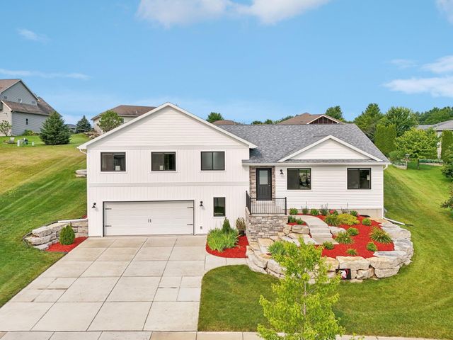 $614,900 | 504 Little Fox Trail | Mount Horeb