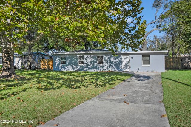 $215,000 | 5121 Andrews Street | Paxon