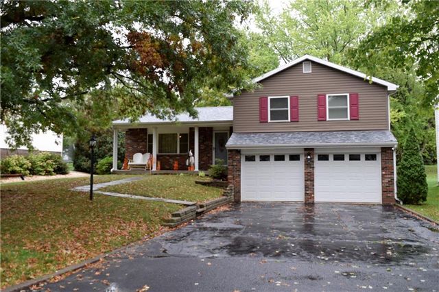 $305,000 | 709 South Shenandoah Drive | Unity Township