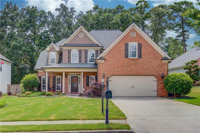 $444,000 | 3295 Wellbrook Drive