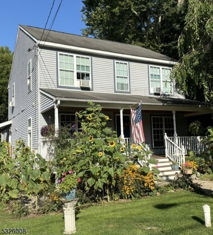 $452,500 | 173 Washington Street | Belvidere