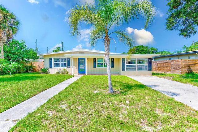 $389,900 | 1055 Jackson Street | Largo