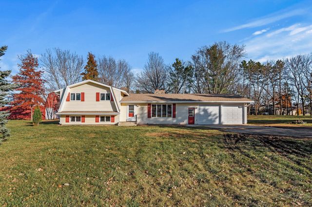 $550,000 | 9763 250th Street West | Eureka Township - Dakota County