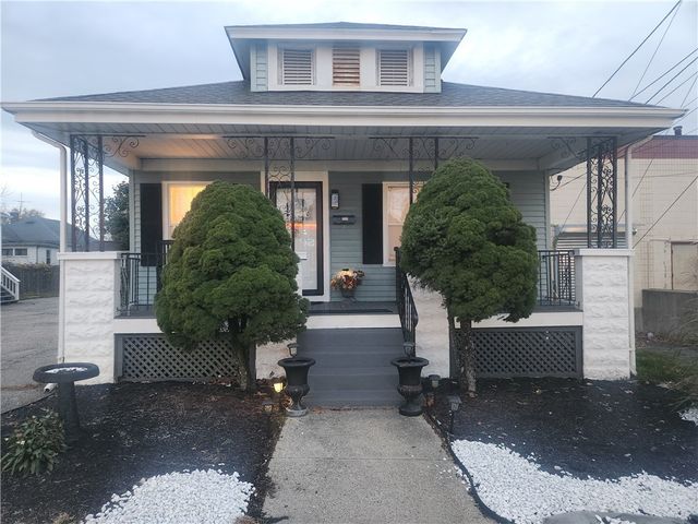 $320,000 | 2131 Elmwood Avenue | Norwood