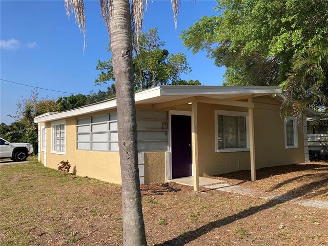 $2,000 | 1630 29th Street | Amaryllis Park