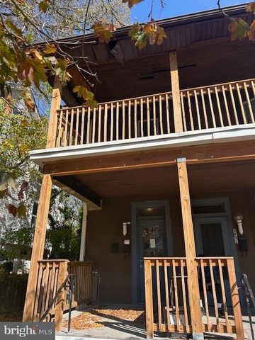 $1,250 | 2914 Bayonne Avenue, Unit 2 | Hamilton Hills