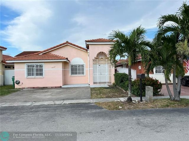 $3,300 | 12381 Northwest 97th Place | Hialeah Gardens