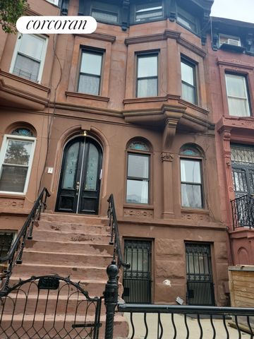 $2,850 | 835 Greene Avenue, Unit 2 | Bedford-Stuyvesant