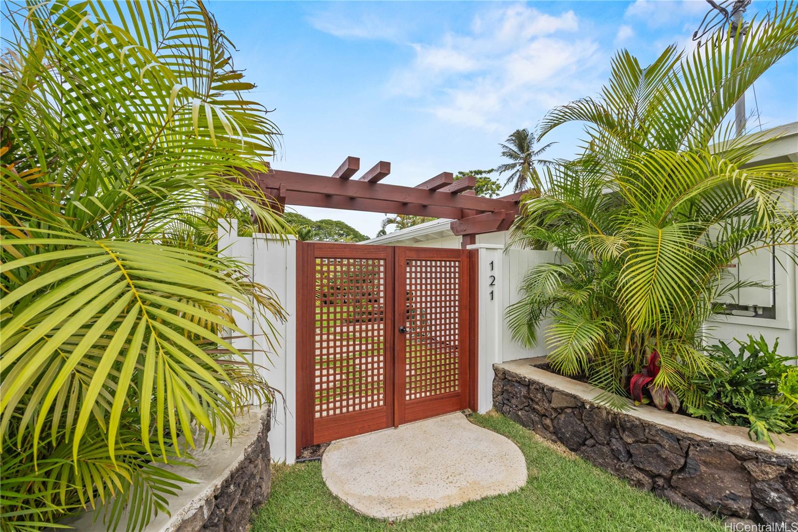 Beautiful custom sapele entry gate