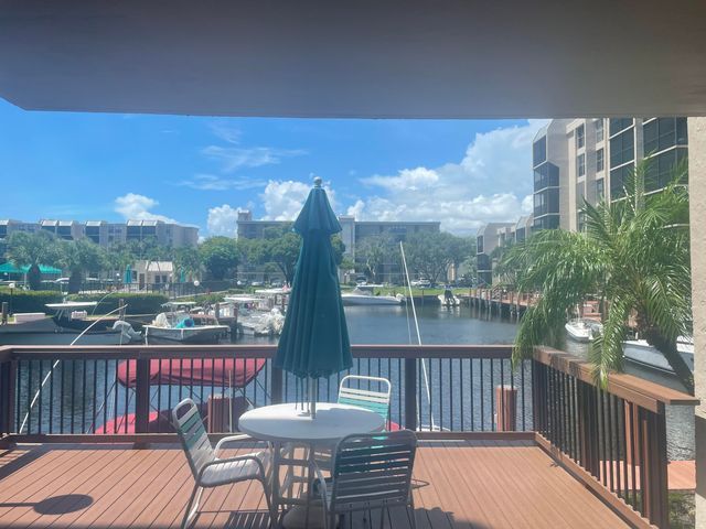 $2,100 | 3 Royal Palm Way, Unit 504 | Southeast Boca Raton