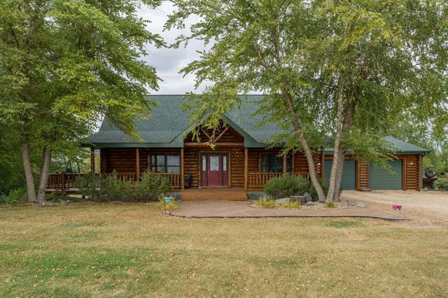 $614,900 | 62999 174th Lane | McPherson Township - Blue Earth County